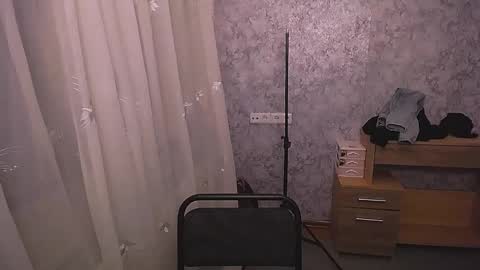 Snapshot of olivia_red_ chatting on January 4, 7:23 pm Olivia online show from January 4, 7:23 pm