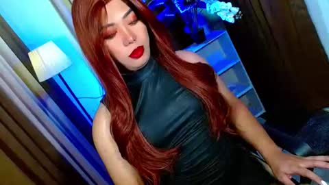 Miss OLIVIA online show from February 3, 10:08 am