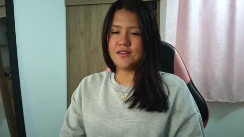 Olivia online show from January 15, 1:20 pm