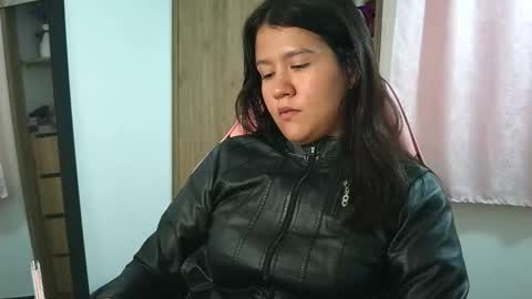 Olivia online show from March 4, 12:13 pm