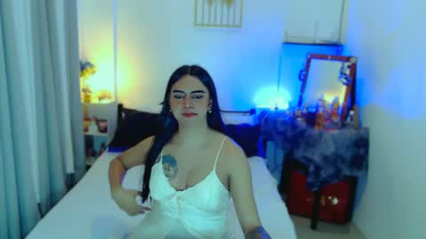 olivia_xxo online show from August 9, 6:56 pm