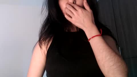 oliviaaa__ online show from December 30, 7:32 pm