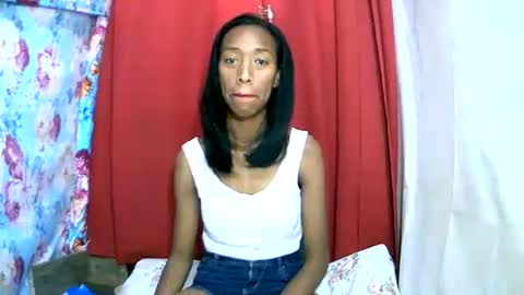 oliviah27 online show from October 13, 5:53 am