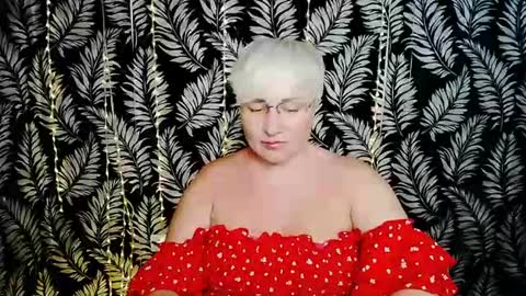 Kelly online show from June 12, 10:25 am