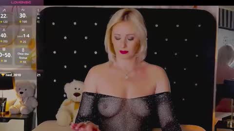 Olivia online show from January 14, 10:40 pm