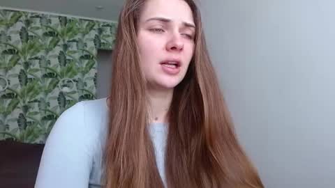 Olivia online show from February 13, 6:06 am