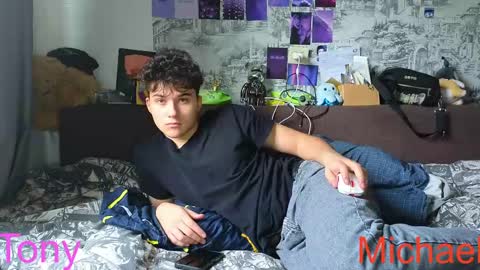 Tony online show from April 15, 8:50 am