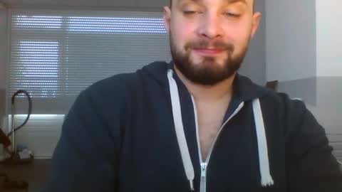 omgwhereim online show from December 4, 11:57 am