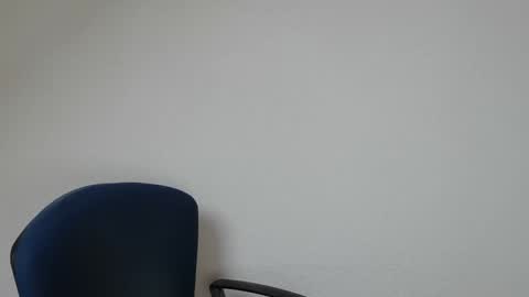 Somewhere over the rainbow online show from February 20, 4:25 pm