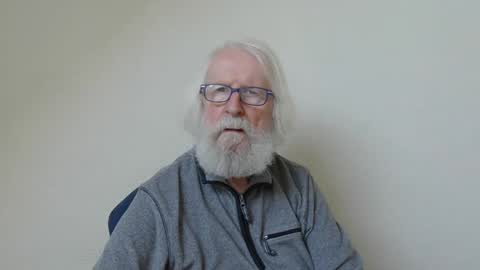 Somewhere over the rainbow online show from March 8, 1:03 pm