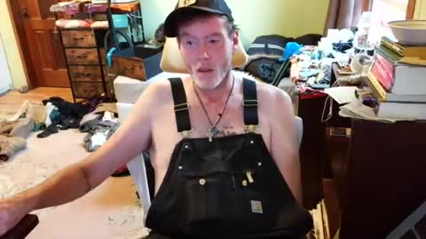 onehandwashestheother online show from July 8, 2:59 am