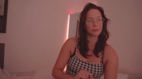 Ariel online show from June 19, 10:16 pm