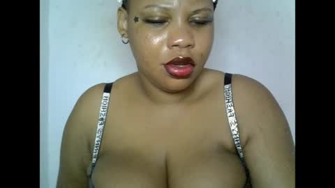 oneofdbestchubbygaloncb online show from June 8, 2:34 am