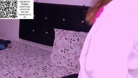 only_sarah1 online show from February 19, 9:58 pm