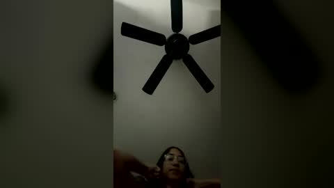bellalove online show from July 11, 5:49 pm
