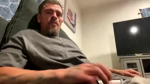 onlylatinasanal online show from September 19, 8:18 am