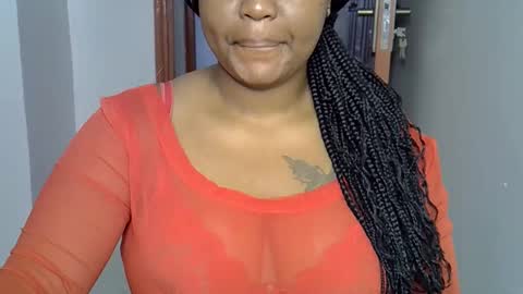 Snapshot of onlyyhazelbrown chatting on September 20, 9:23 am Patience online show from September 20, 9:23 am