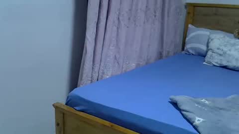 Snapshot of onlyyhazelbrown chatting on November 1, 3:33 pm Patience online show from November 1, 3:33 pm