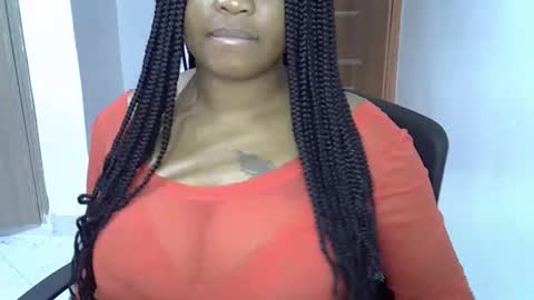 Snapshot of onlyyhazelbrown chatting on September 11, 12:17 pm Patience online show from September 11, 12:17 pm