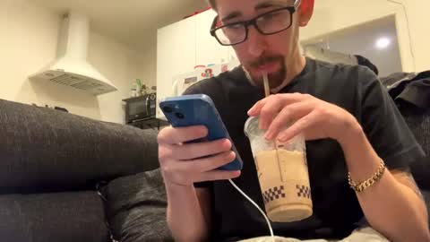 onthecumup69 online show from March 9, 4:00 pm