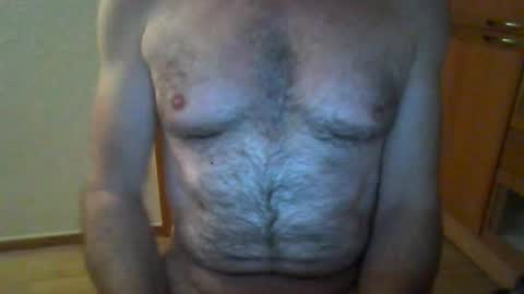 ooehot online show from November 15, 7:32 am