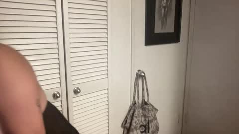 Miss Girly online show from November 23, 9:18 am