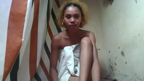 oooosoavizara online show from June 6, 8:42 am