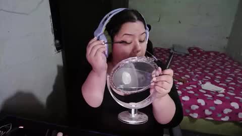 oppaichanuwu online show from December 2, 1:04 am