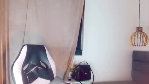 Oriana braom online show from February 19, 9:50 am