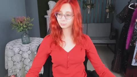 Snapshot of orianna_blade chatting on January 13, 9:08 am Orianna -  Hi Im into geek culture cosplay crafting LARP games. Shall we play DnD online show from January 13, 9:08 am