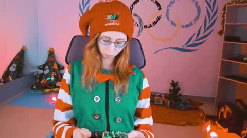 Snapshot of orianna_blade chatting on December 26, 3:20 pm Orianna -  Hi Im into geek culture cosplay crafting LARP games. Shall we play DnD online show from December 26, 3:20 pm