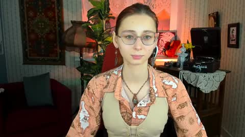 Snapshot of orianna_blade chatting on December 28, 2:32 pm Orianna -  Hi Im into geek culture cosplay crafting LARP games. Shall we play DnD online show from December 28, 2:32 pm