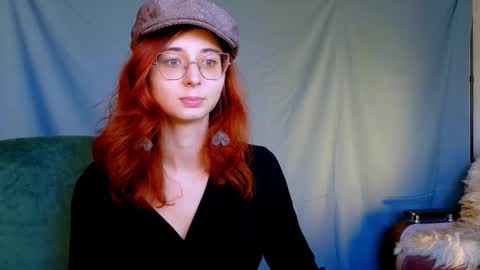 Snapshot of orianna_blade chatting on September 17, 10:30 am Orianna -  Hi Im into geek culture cosplay crafting LARP games. Shall we play DnD online show from September 17, 10:30 am