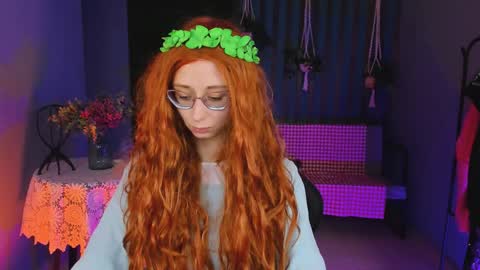 Snapshot of orianna_blade chatting on February 1, 5:37 pm Orianna -  Hi Im into geek culture cosplay crafting LARP games. Shall we play DnD online show from February 1, 5:37 pm