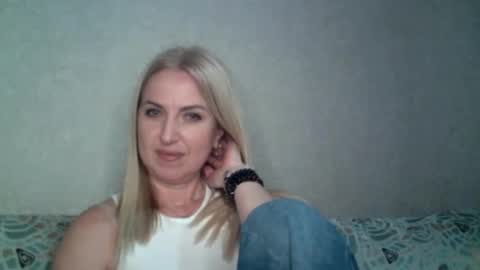 Elis online show from January 25, 3:41 pm