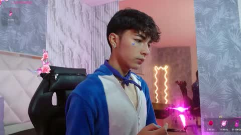 osamu_tay online show from February 15, 12:04 pm