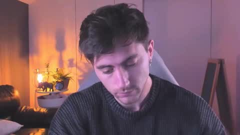 Oscar online show from November 9, 9:17 pm