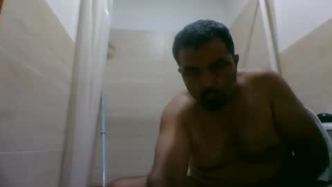 oscarjhe3512 online show from November 2, 2:50 pm