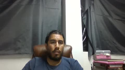 oscaryn_martell online show from December 16, 4:55 am