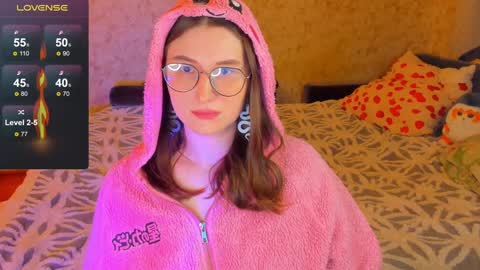 Leliana online show from December 4, 11:30 pm