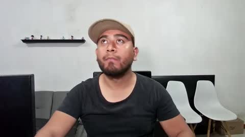 oskregal online show from February 18, 2:44 am