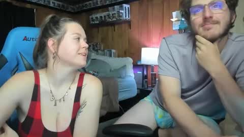 ourlittlesecret2269 online show from May 24, 4:41 am