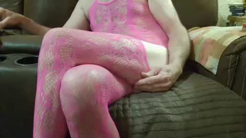 outdoorsmanmark71 online show from March 22, 2:21 pm