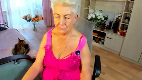 Alla online show from July 20, 10:39 am
