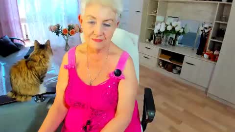 Alla online show from June 19, 11:27 am