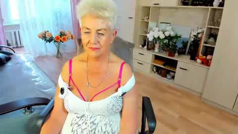 Alla online show from July 28, 2:13 pm