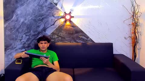 owen_mccarthy online show from January 25, 3:51 am