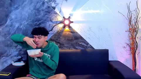 owen_mccarthy online show from January 18, 3:42 am