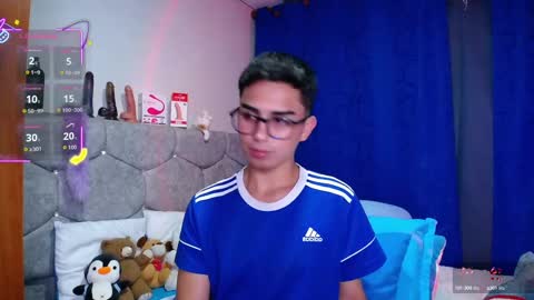Snapshot of owenblue__ chatting on September 10, 7:09 am Owen Independent model online show from September 10, 7:09 am
