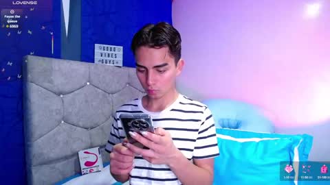 Snapshot of owenblue__ chatting on March 2, 6:16 am Owen Independent model online show from March 2, 6:16 am